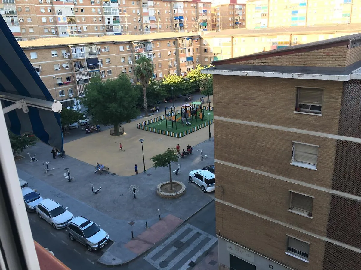 Apartamento Cerca De Aeropuerto, Metro ,Bus مالقة